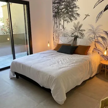 Sambro - Jacuzzi Et Piscine Chauffee Vue - 4 Etoiles * Les Issambres
